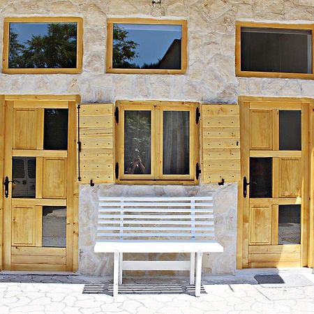 Studio Apartman Zara Exterior photo