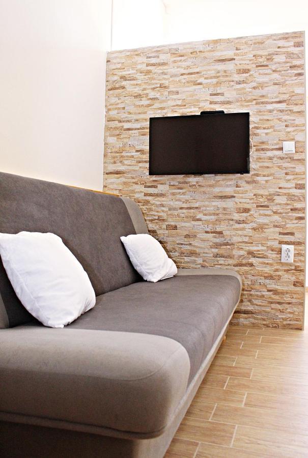 Studio Apartman Zara Exterior photo